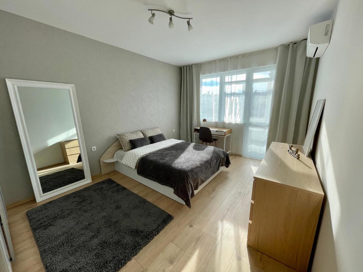 Apartamento Comfy & Stylish Varna Exterior foto